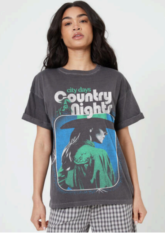Country Nights Graphic Tee | Vintage Black - ResidentFashion