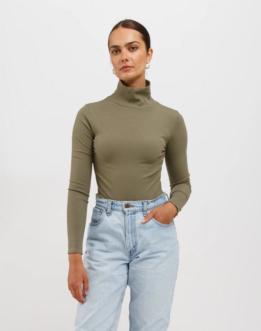 BTL Ribbed Turtle Neck | Olive