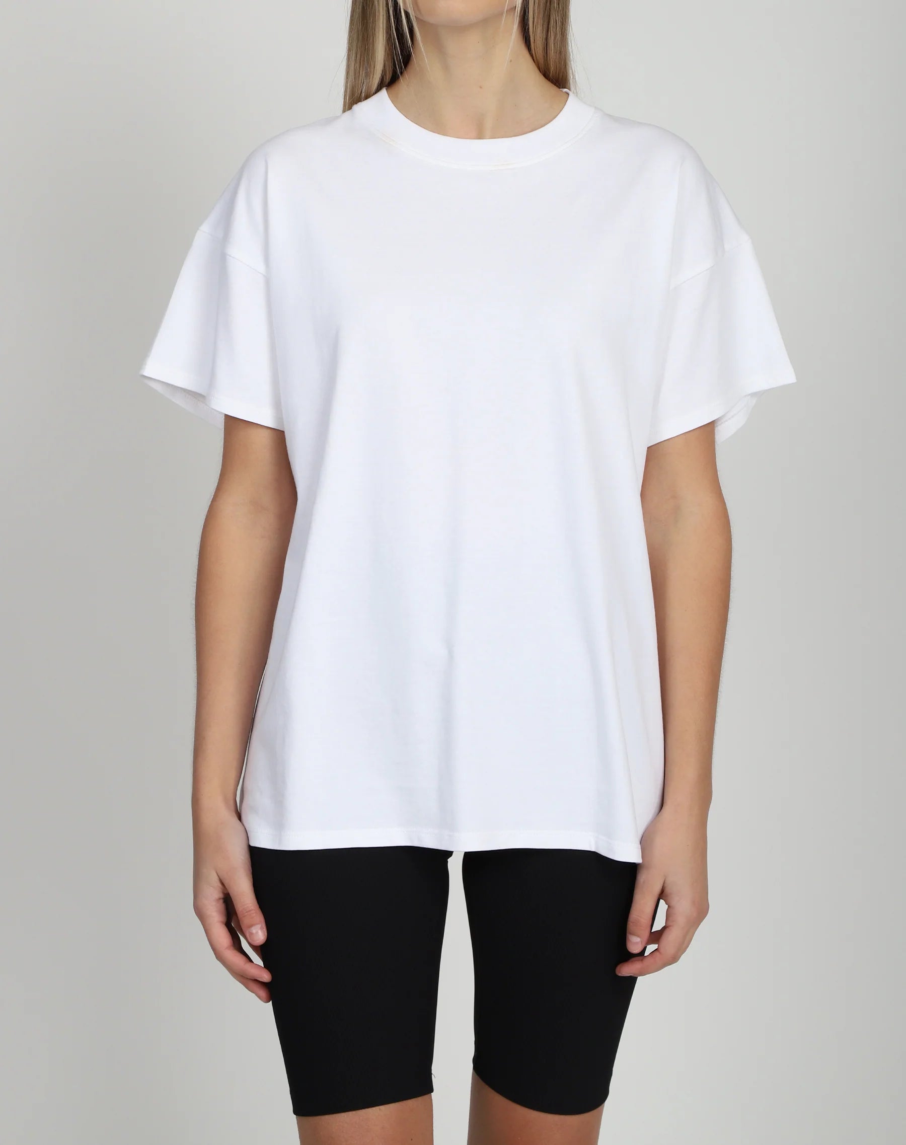 Oversized Boxy Tee in White - ResidentFashion