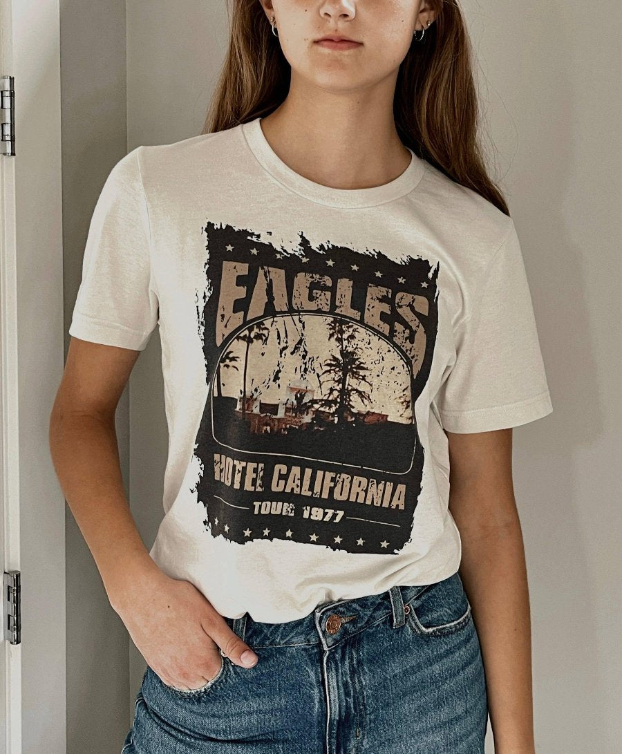 Hotel California Graphic Tee - ResidentFashion